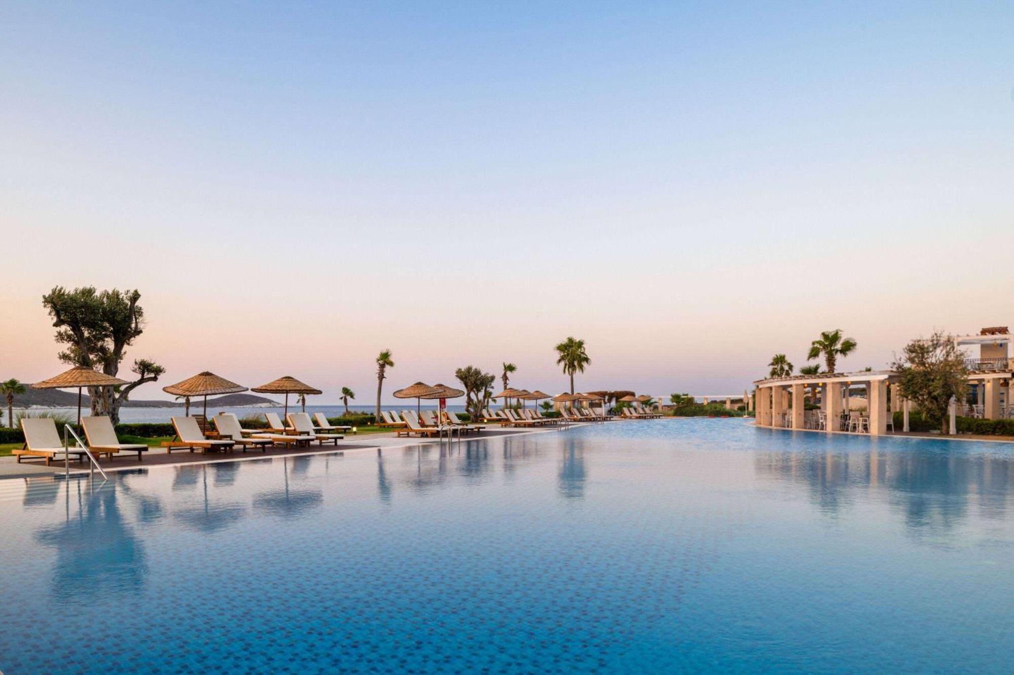 Dolce By Wyndham Cesme Alaçatı Esterno foto