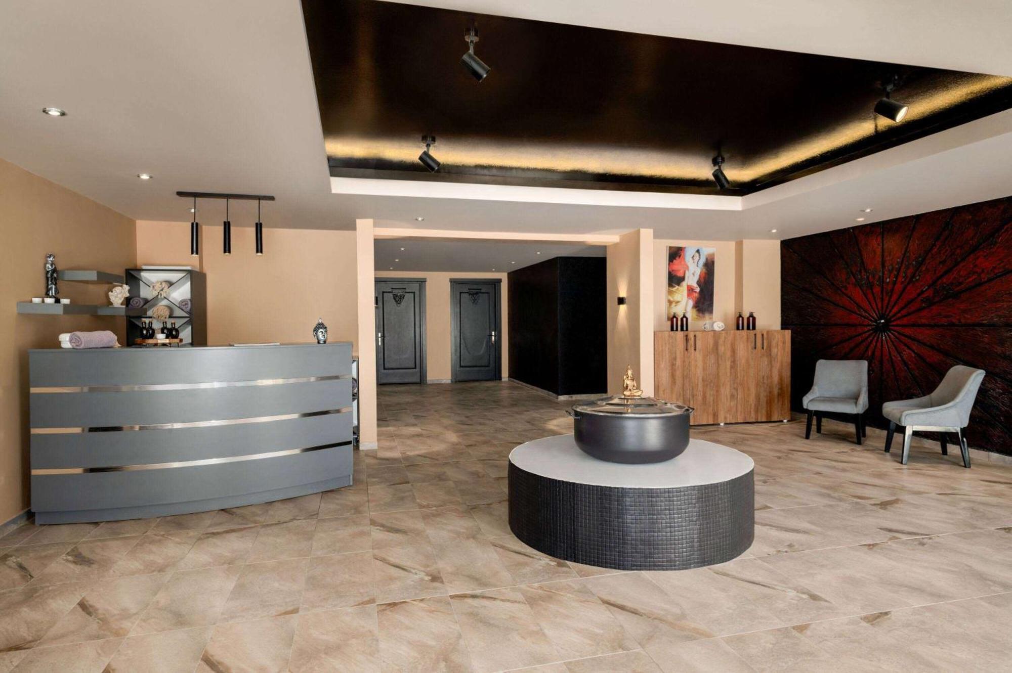 Dolce By Wyndham Cesme Alaçatı Esterno foto