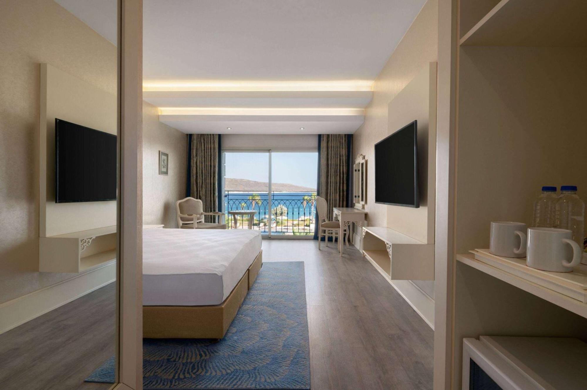 Dolce By Wyndham Cesme Alaçatı Esterno foto