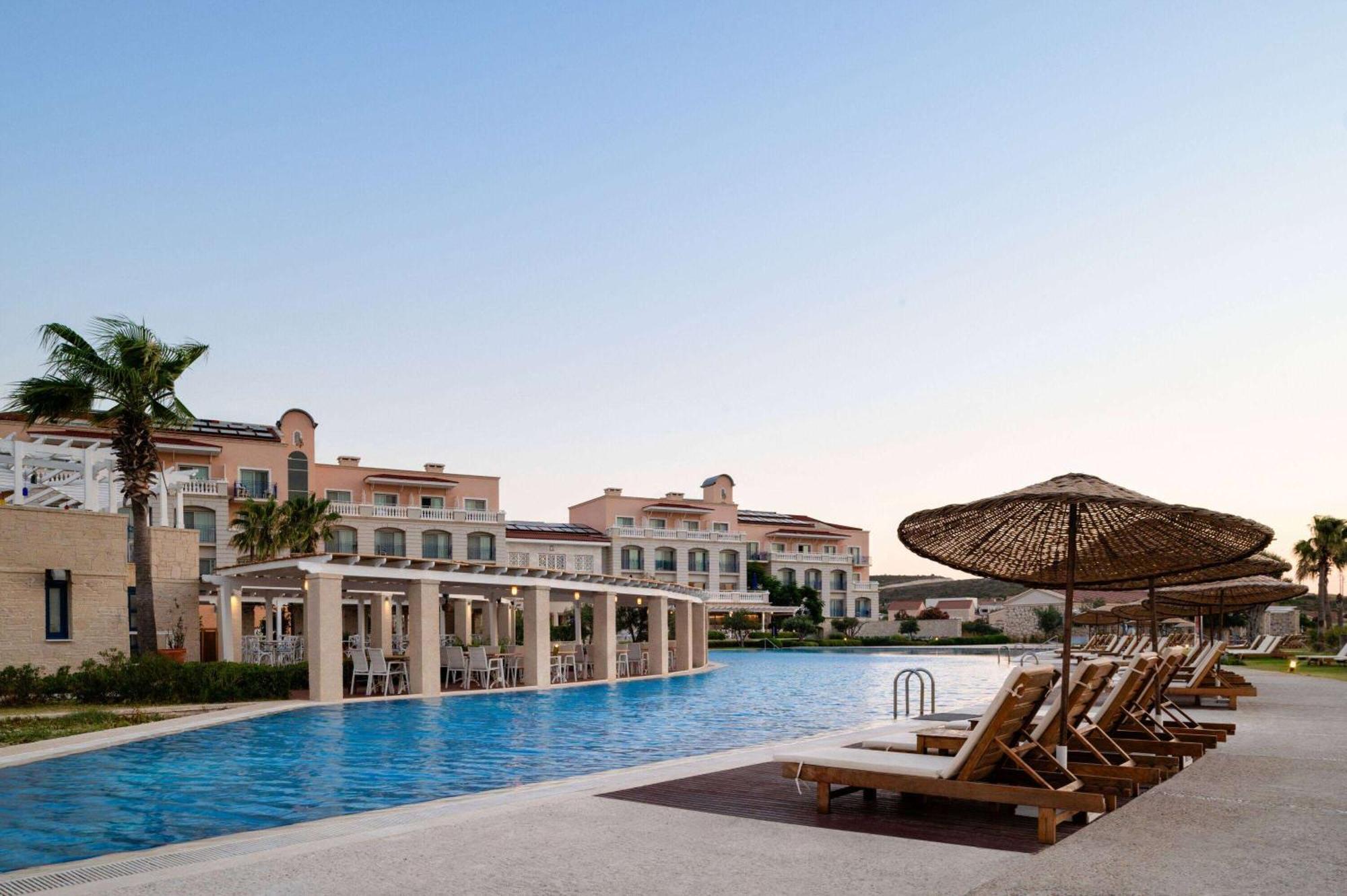 Dolce By Wyndham Cesme Alaçatı Esterno foto